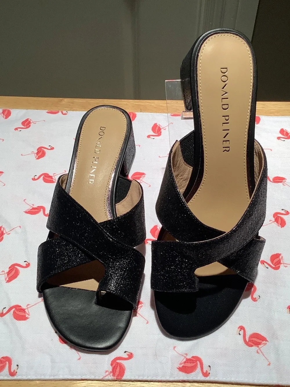 Donald Pliner 8M Keena-VM Vintage Met Thong NWB!